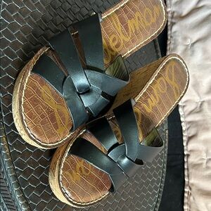 Sam Edelman Black Strappy Sandals with Brown Footbed